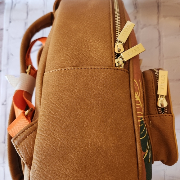 Up (Pixar) First Aid Kit Backpack - Picture 4 of 7